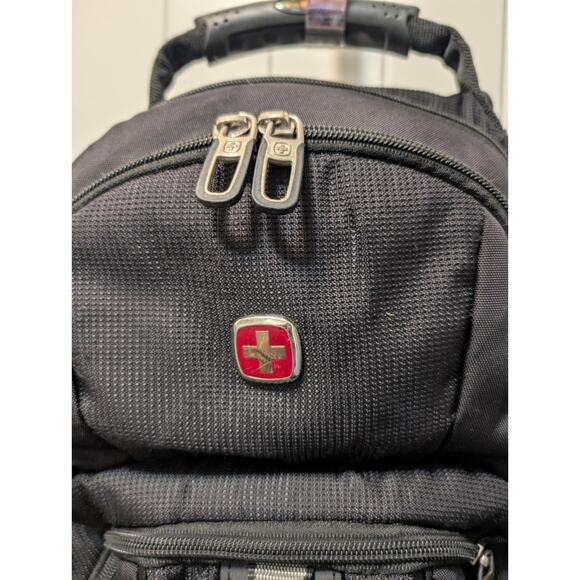 SWISSGEAR Laptop Backpack 17" Scan Smart Air Flow Black Carry On Travel - Picture 2 of 13